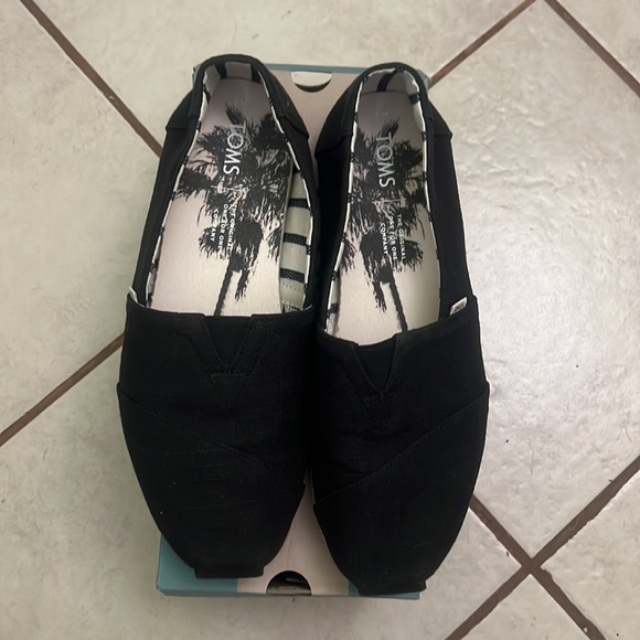 MEN’s TOMS Slip On Shoe in size 9 - Picture 2 of 6